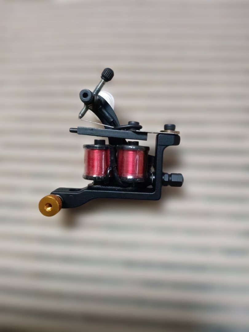 Q*n様 刺青 タトゥーマシンセット BG BR アート ピアス シャツ L 2