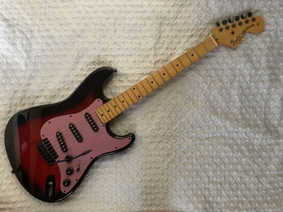 ラルクアンシエル　Kenさんモデル（Galaxy Red）風　ストラトキャスター
