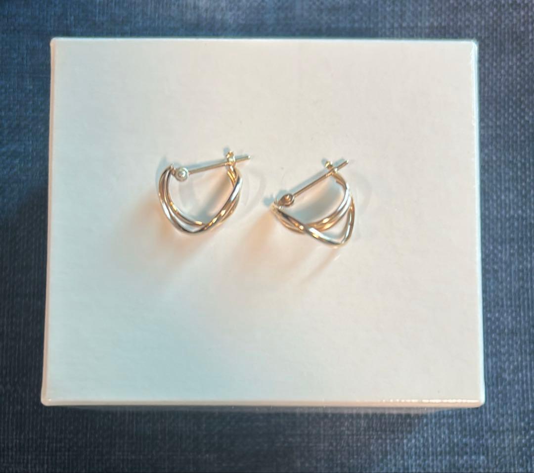 K10フープピアス