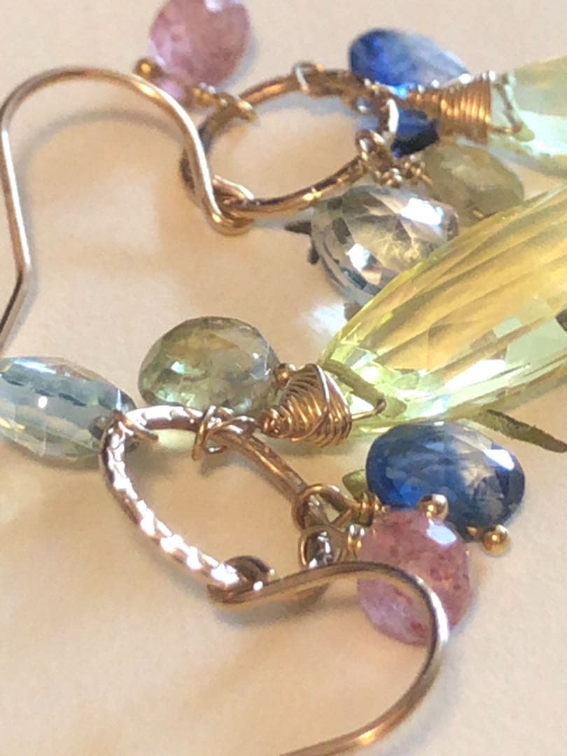 貴重agete Eva Hanusova 限定ピアス K10 大粒レモンクオーツ