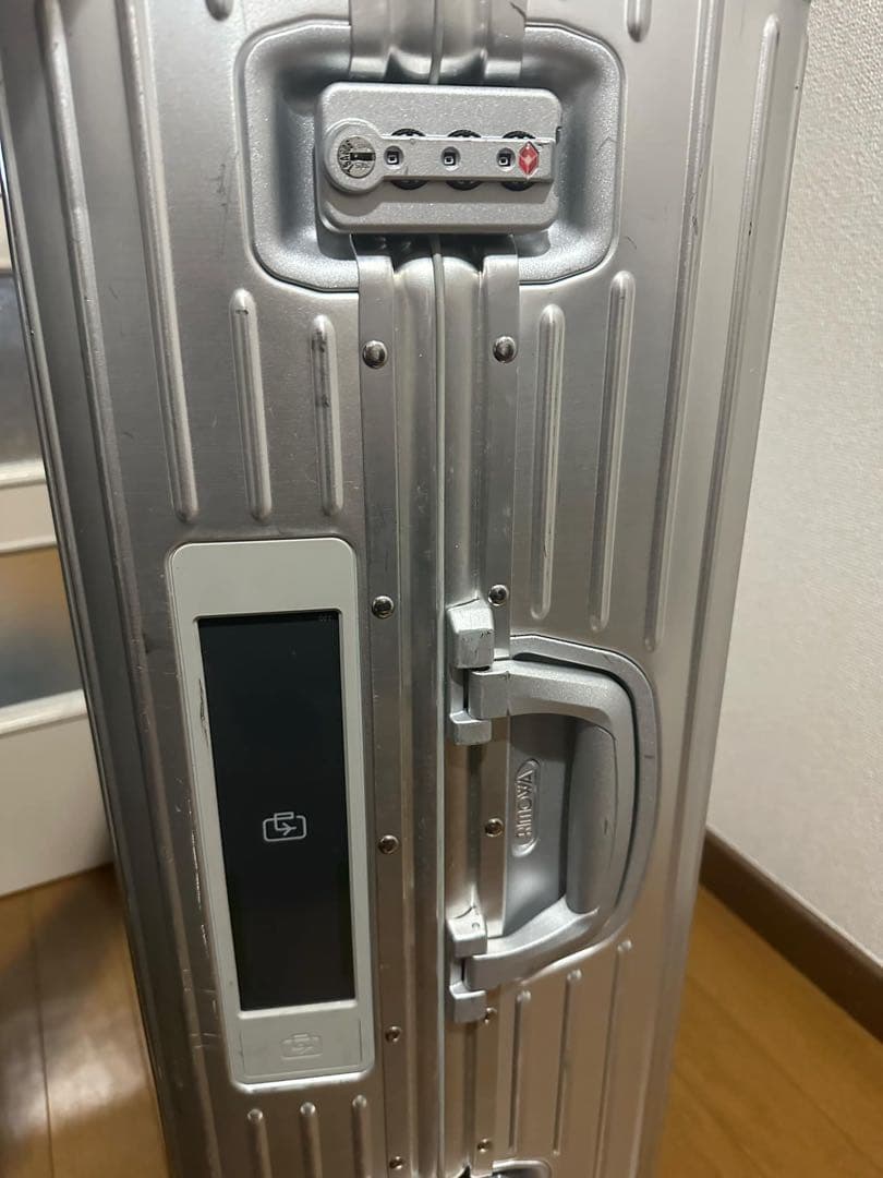 RIMOWAリモワ トパーズ 電子タグ 82L 4輪 (24時間セール！)