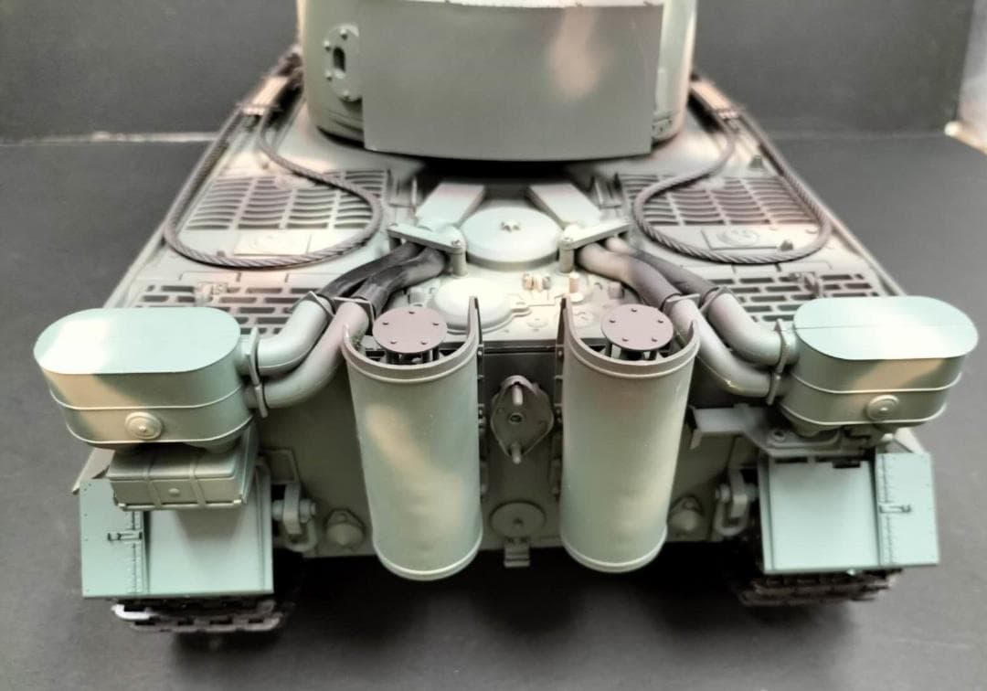 1/16戦車ラジコンタイガーI型迷彩　メタルギア　基板7.0