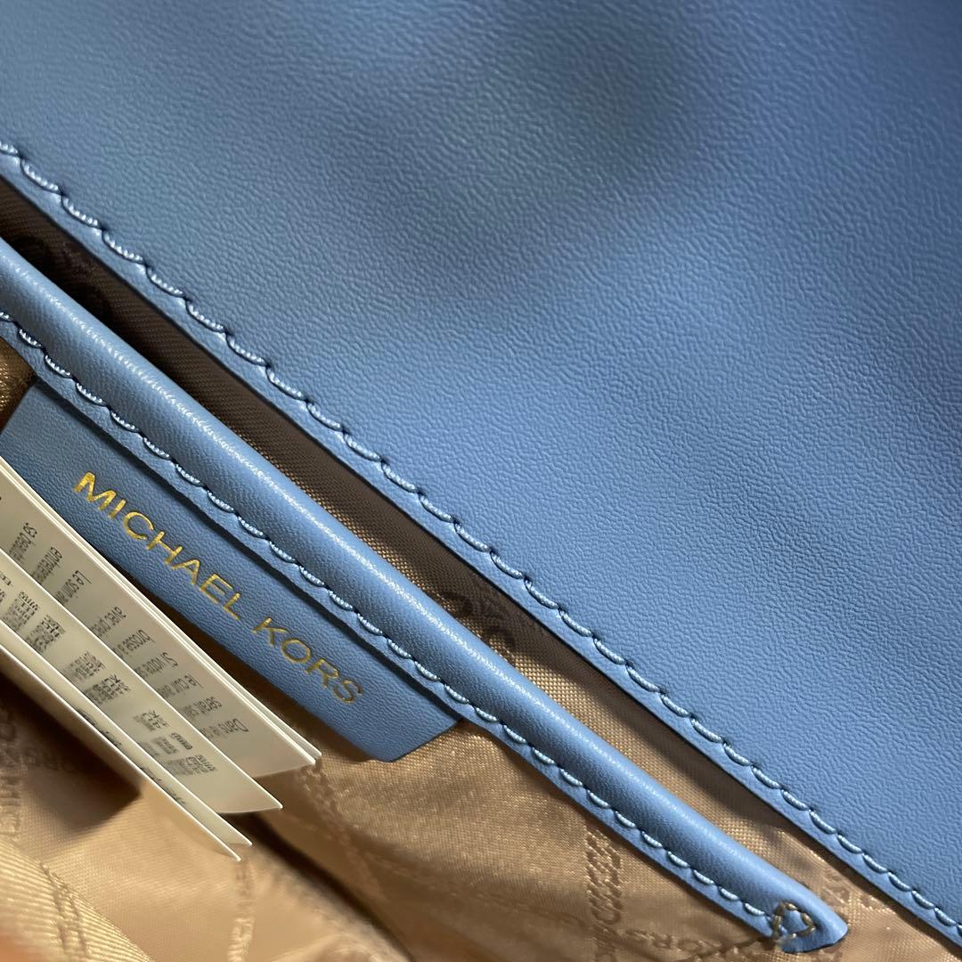 MICHAEL KORS 青 ショルダーバッグ