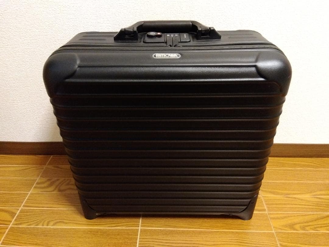 【RIMOWA】SALSA Business Trolley 25L 2輪
