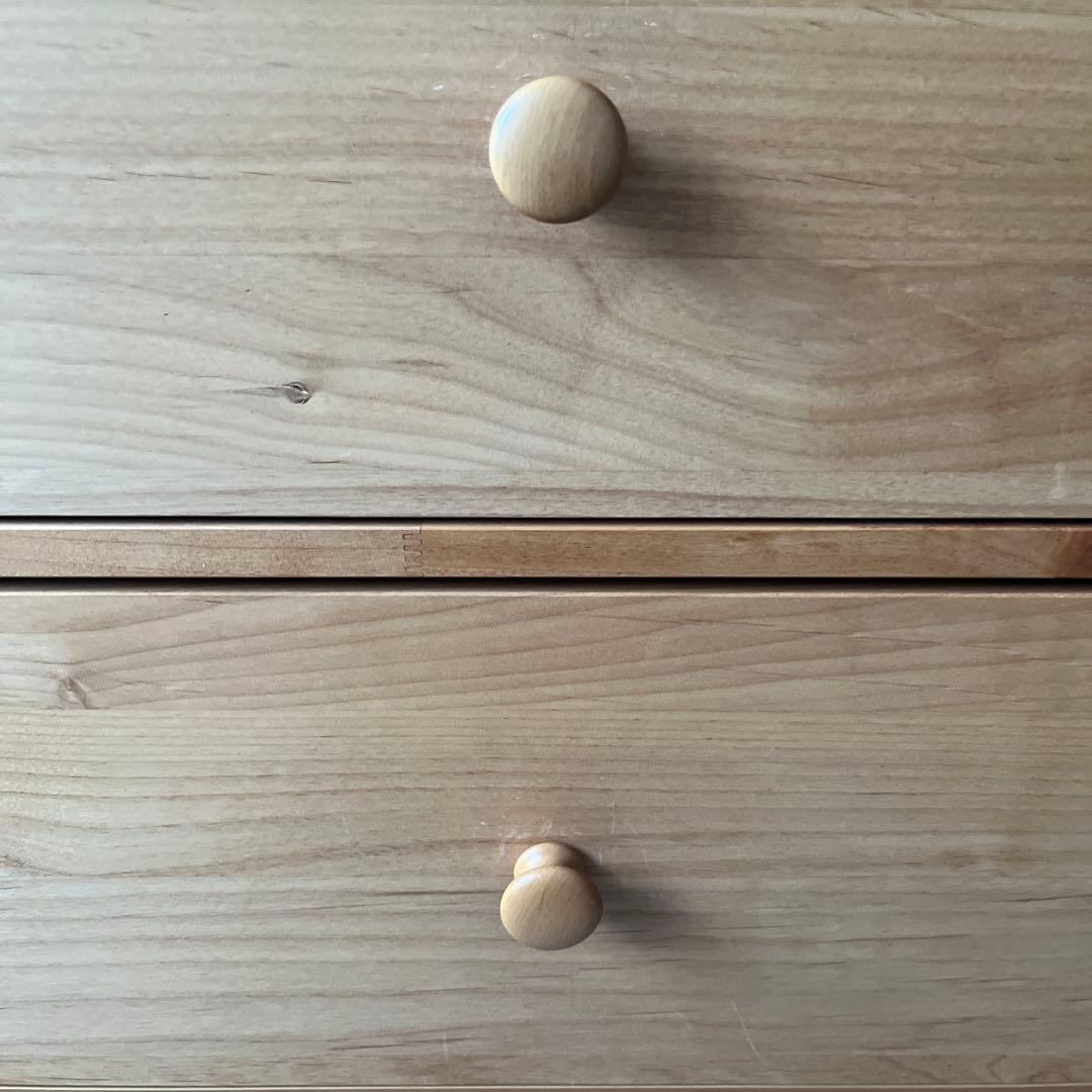 モモナチュラルのウッド 5段チェスト