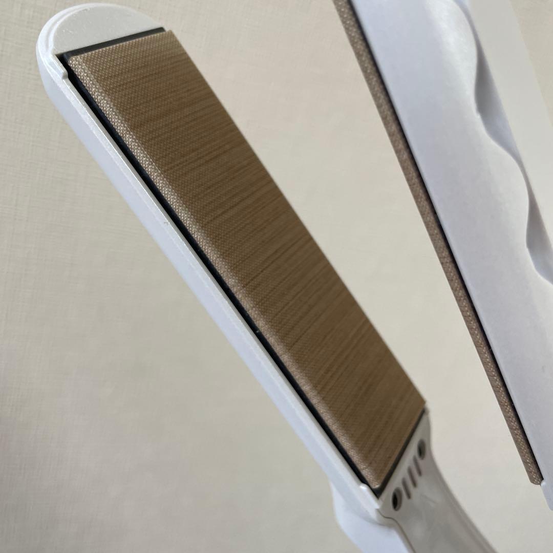 絹女 LM225 ホワイト ストレートヘアアイロン