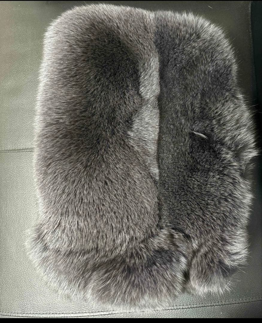 MANIMARIS ファーフード　　マニマリス