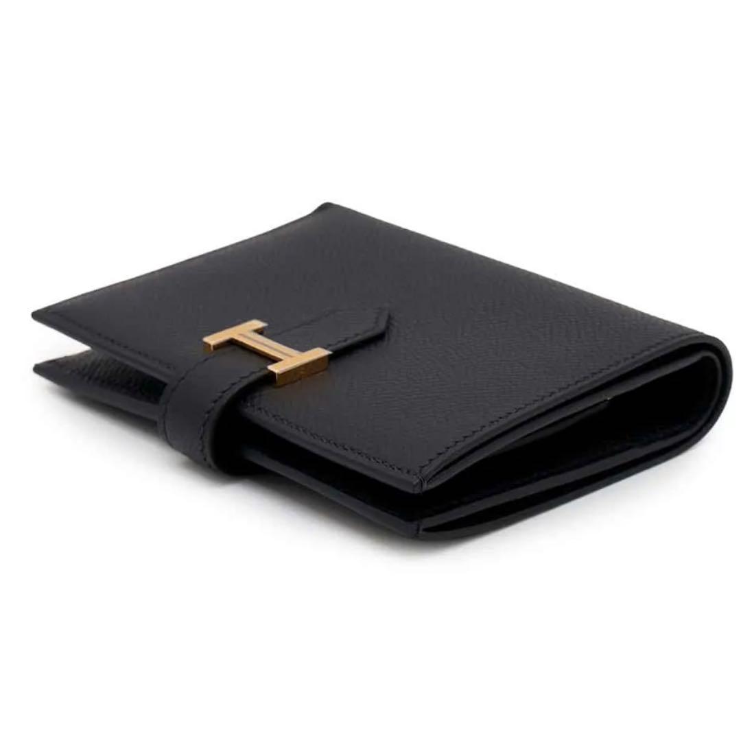 期間限定価格2025年K刻印エルメス 二つ折りベアンコンパクトブラック/ゴールド