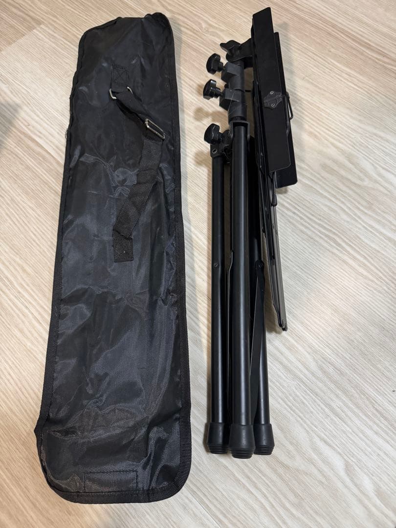 お箏立奏台　折りたたみ式　ステンレス　譜見台付き