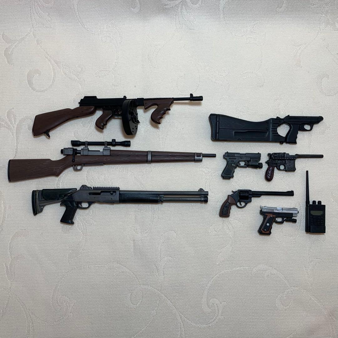 ホットトイズ　ビデオゲーム・マスターピース　バイオハザード４　レオン（ＲＰＤ版）