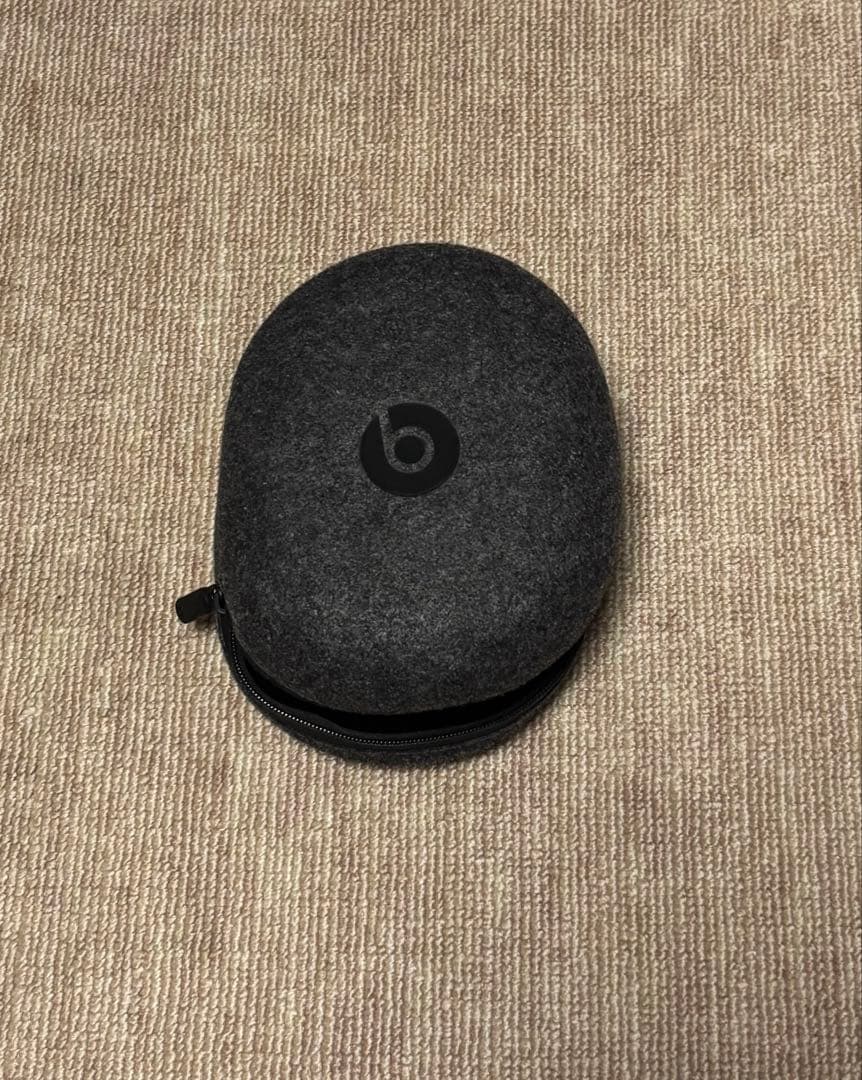 beats solo pro ヘッドホン