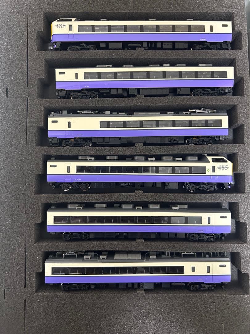 TOMIX JR 485-3000系特急電車(はつかり)基本４両＋増結2両セット
