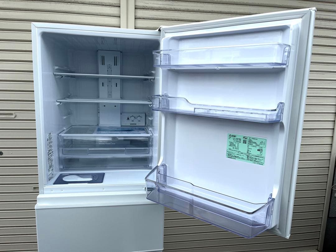 ★極美品★【2024年製】三菱 冷蔵庫 3ドア MR-C33K-W 330L