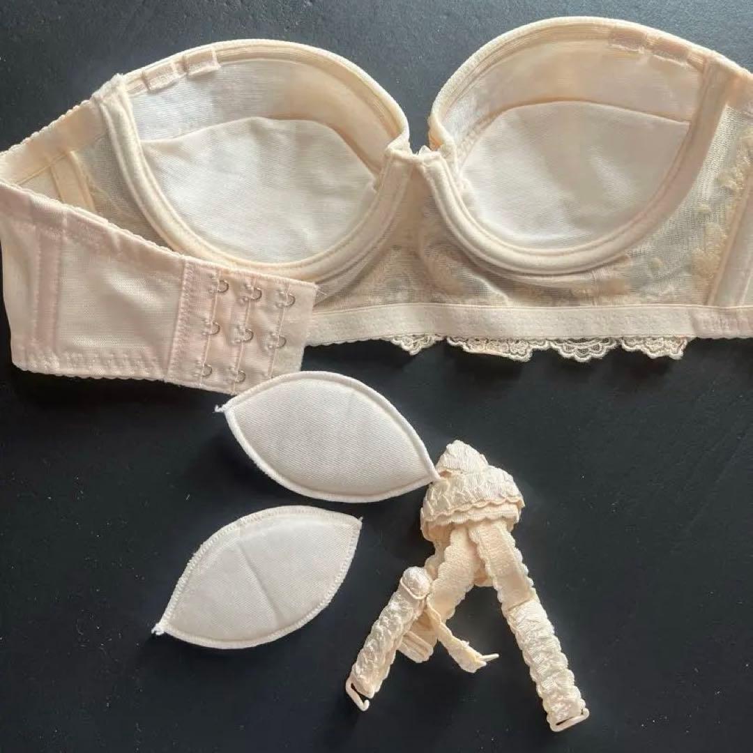 ブライダルインナー　フォーシスアンドカンパニー