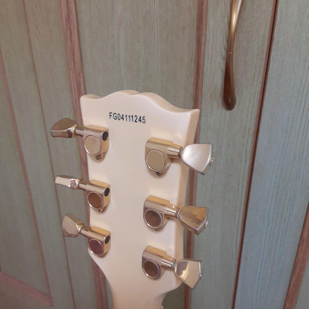 渋色　Burny レスポールエレキギター アイボリー　タッチペンあり