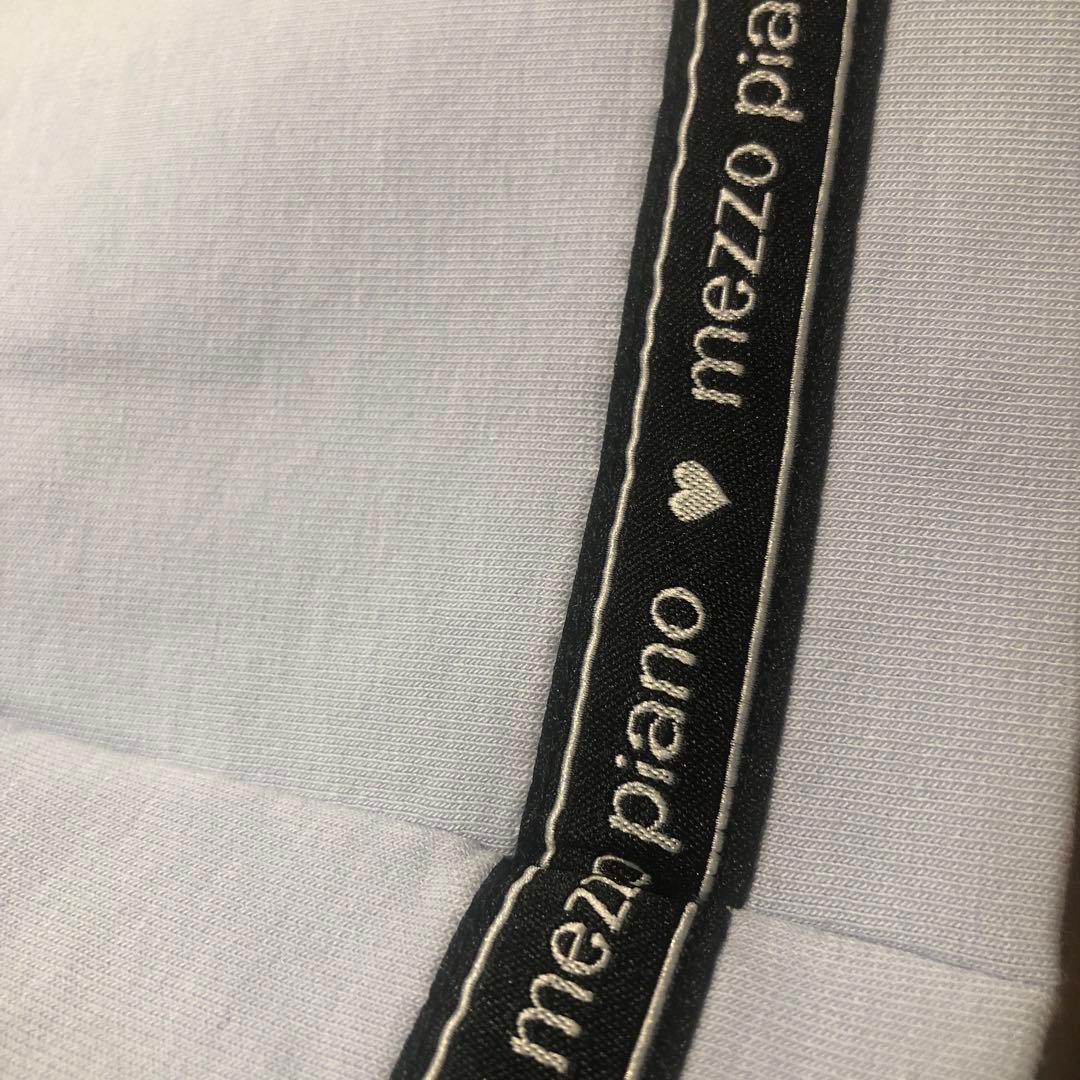 メゾピアノ新品新作タグ付きセーラーハーフZIP　ロゴラインスカパン　セット140