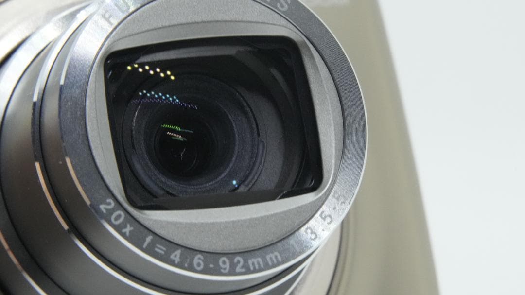 【Y3018】 FUJIFILM FINEPIX F1000 EXR