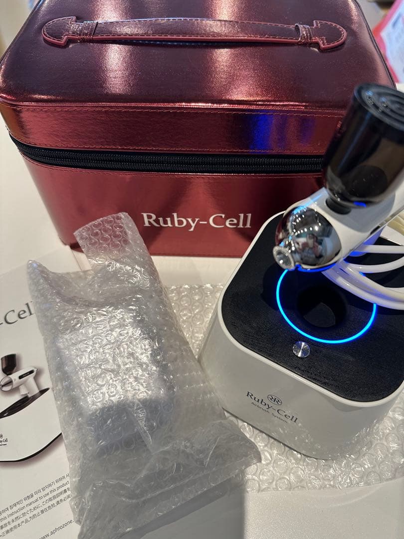 ジェムズ　Ruby-Cell 美顔器