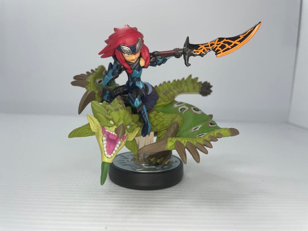 amiibo リオレイア&シュヴァル　アミーボ　モンハンストーリーズ