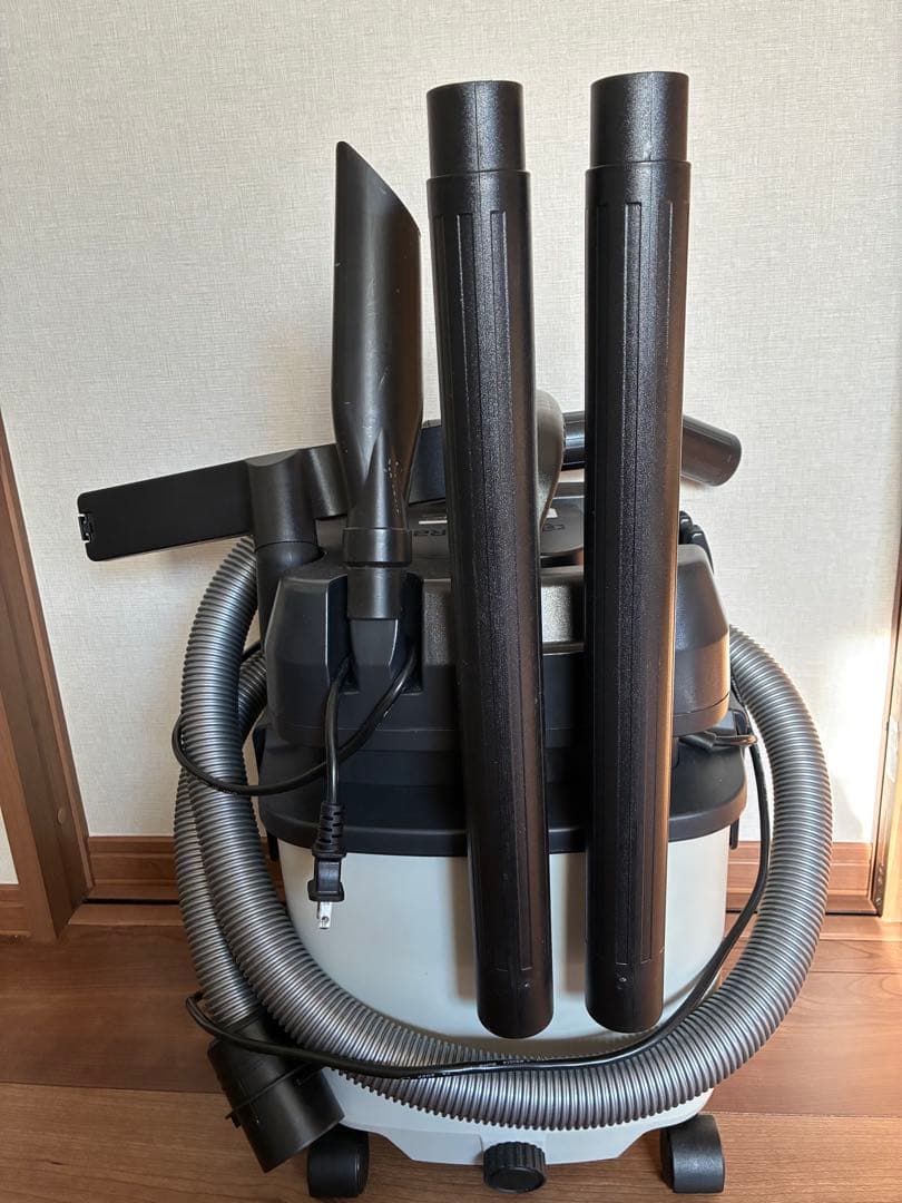 美品　KYOCERA VC-1100 集じん機　乾湿両用　二重絶縁