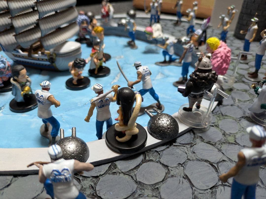 【送料込み】ジオラマ ワンピース 海軍本部 マリンフォード 頂上戦争