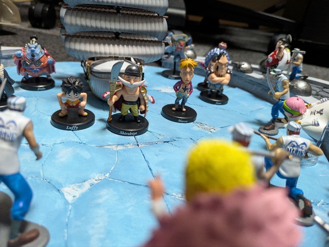 【送料込み】ジオラマ ワンピース 海軍本部 マリンフォード 頂上戦争