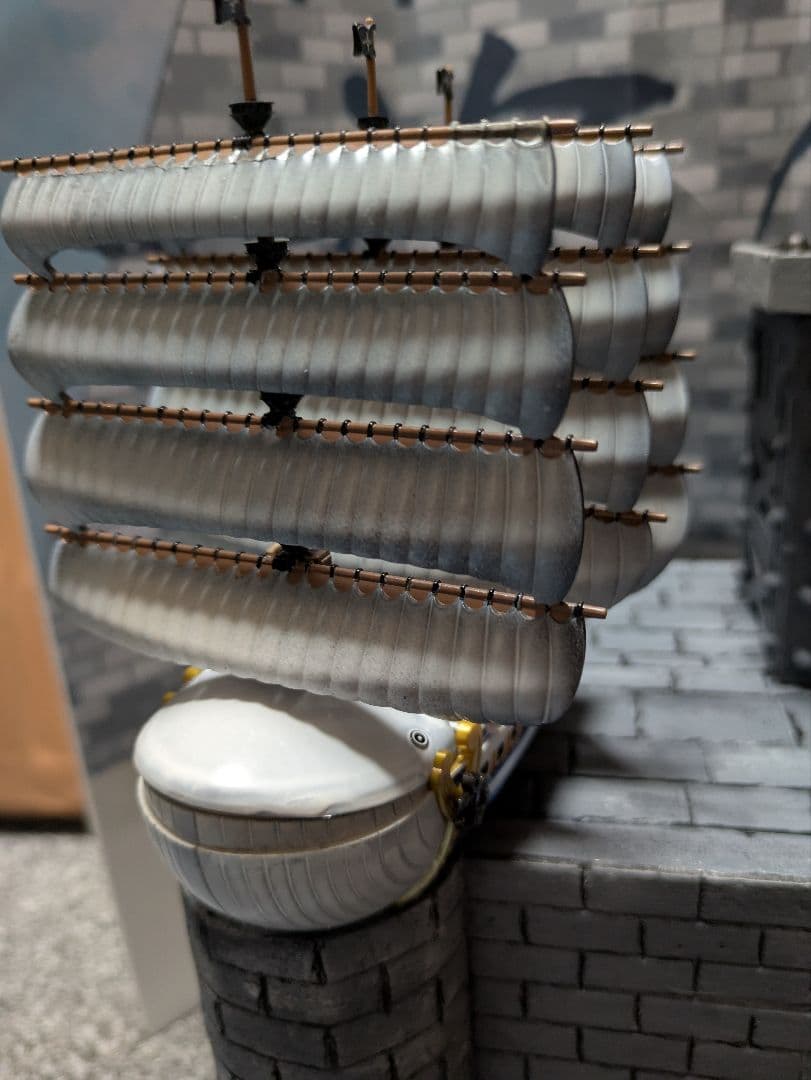 【送料込み】ジオラマ ワンピース 海軍本部 マリンフォード 頂上戦争