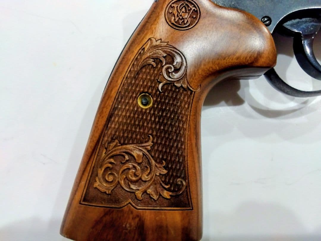 コクサイ S＆W 44マグナム M29 モデルガン 木製グリップ付き　(絶版)