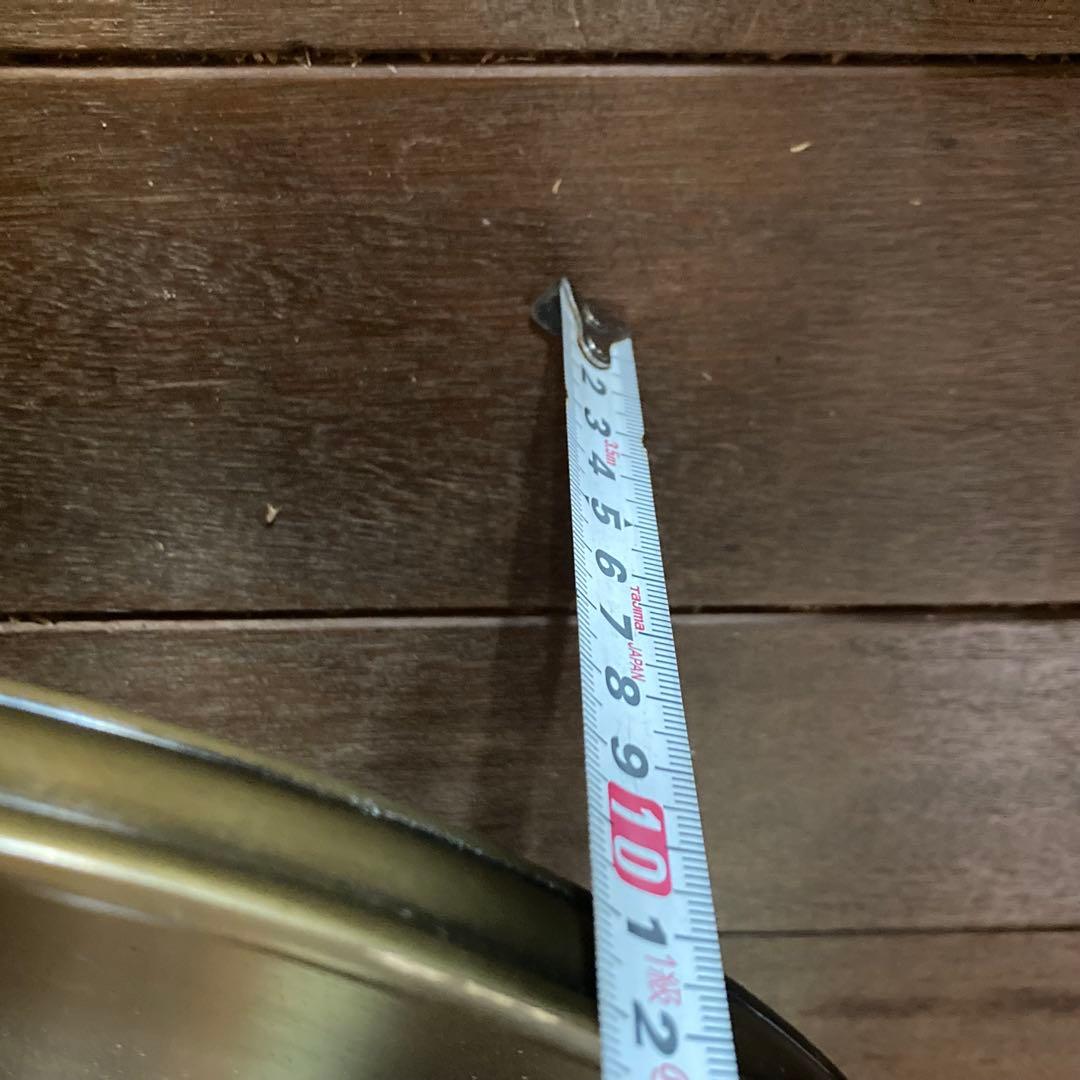 華道具　池坊　薄端　銅製花器　花入　生け花　三足　唐金製　山水　銅器　インテリア