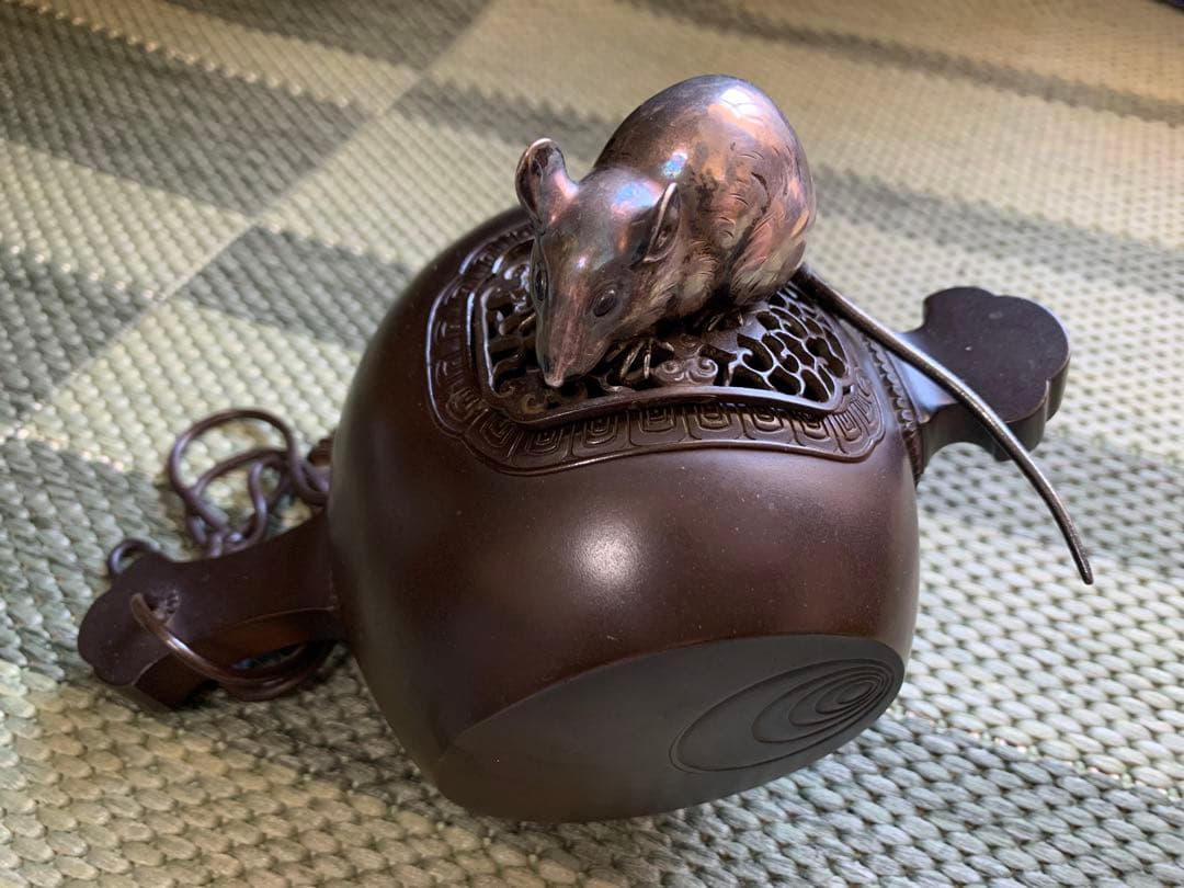 金工師 大島如雲 如雲作 鼠 ネズミ 香炉 木箱付 銀 細密細工 煎茶道具