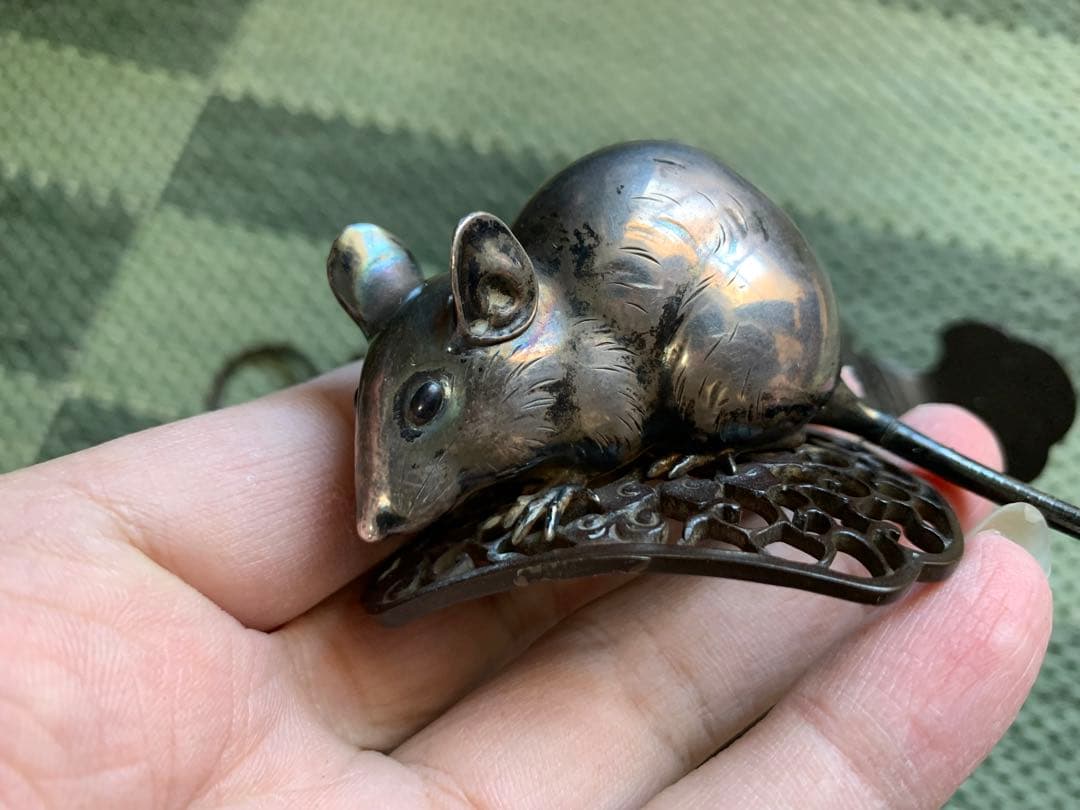 金工師 大島如雲 如雲作 鼠 ネズミ 香炉 木箱付 銀 細密細工 煎茶道具