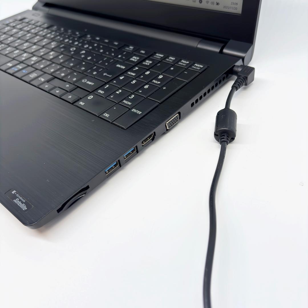 ノートパソコン Corei5 SSD office Windows11 D9