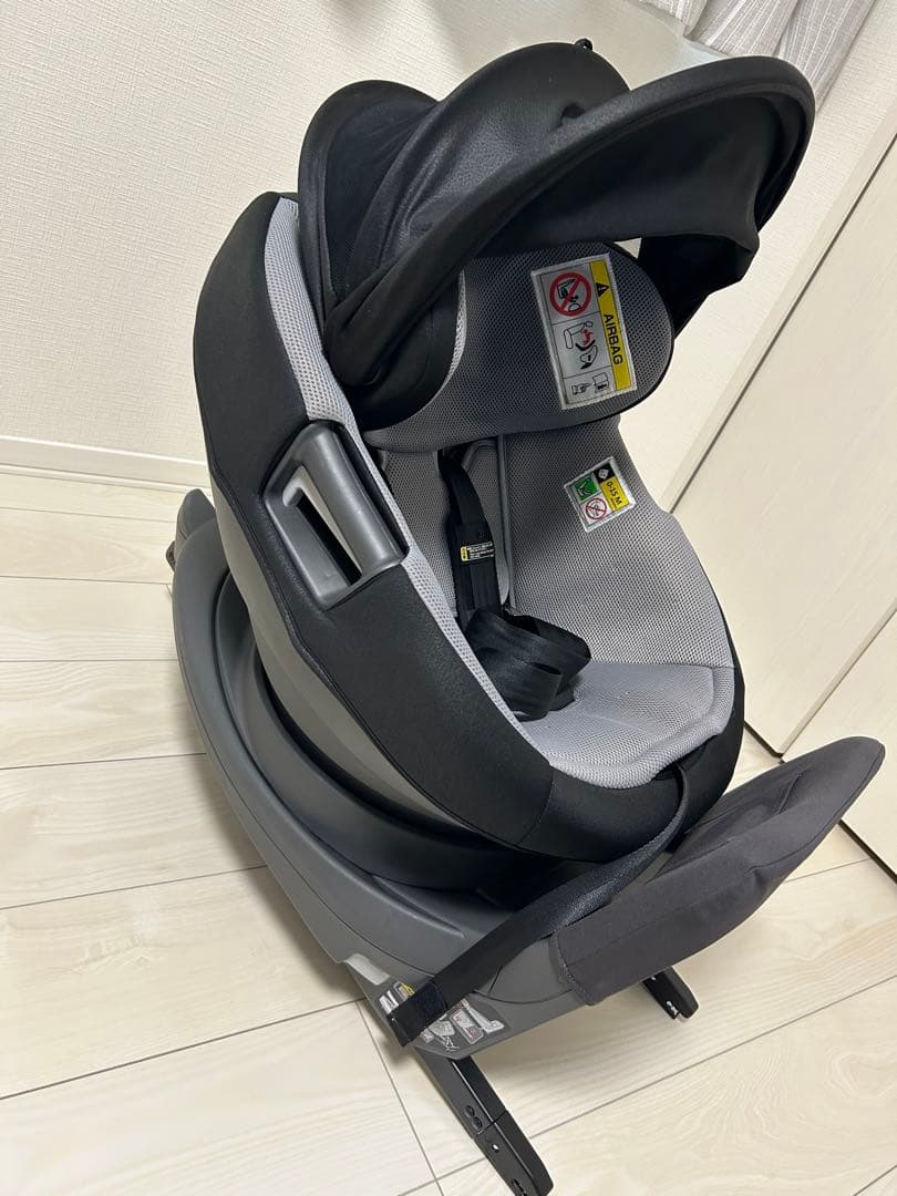 【combi】the S チャイルドシート ISOFIX対応