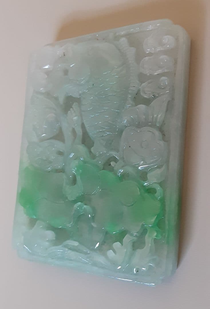 骨董翡翠ペンダント