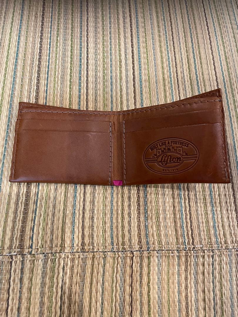 最終値下げ！　Gibson レザー 二つ折り財布