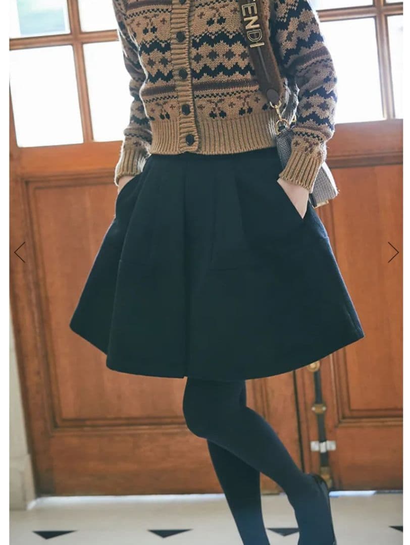 セブンテン　ハイウエストフレアキュロット　ブラック　M