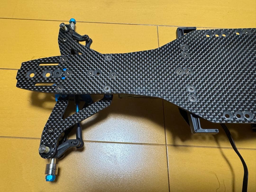 タミヤ　TRF104シャーシキット