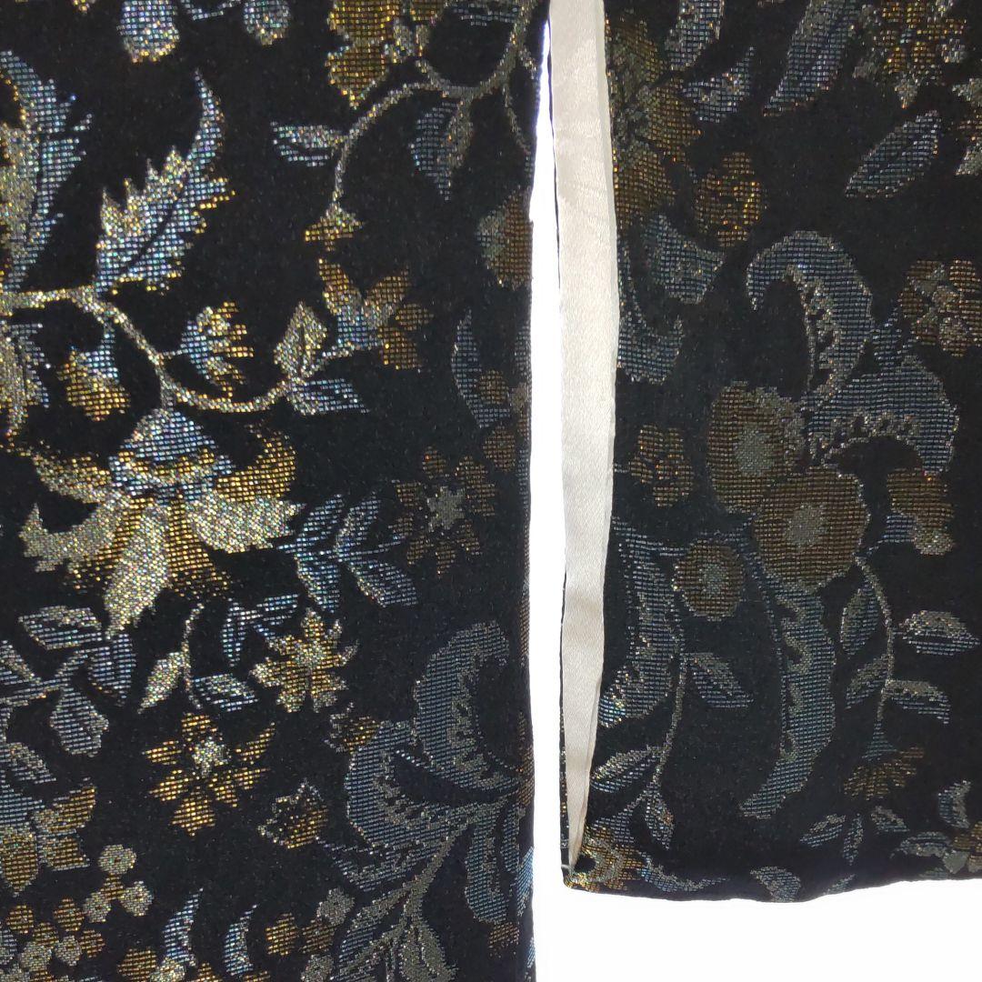 羽織り、金、プラチナ、漆使用。