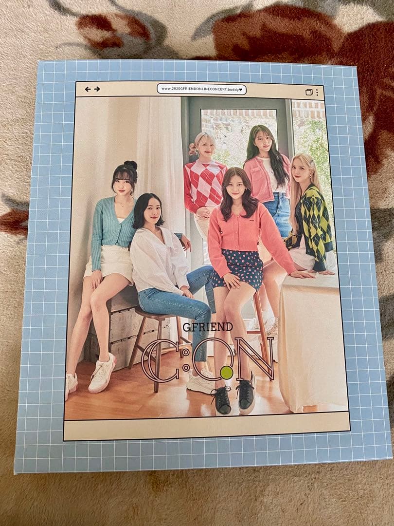 GFRIEND公式フォトカードバインダー&トレカ&グッズセット。