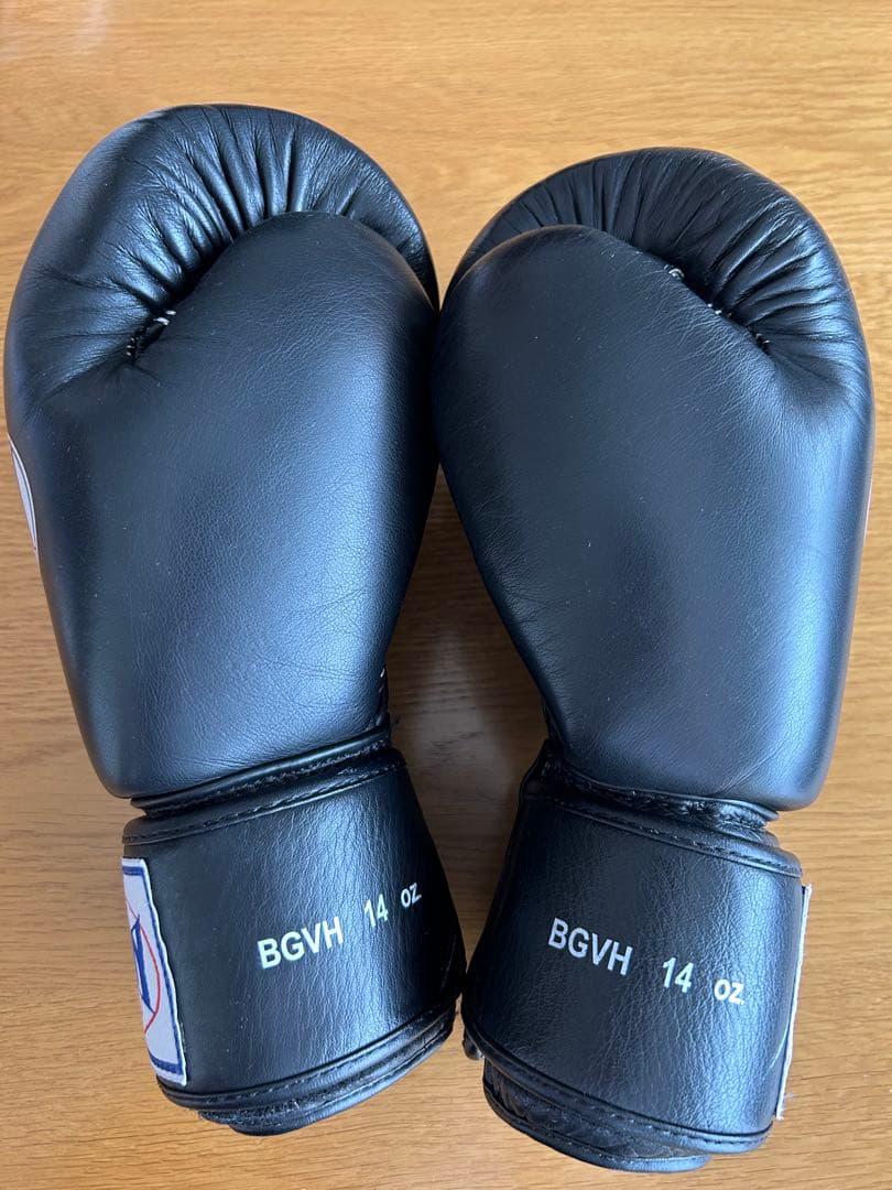 WINDY BGVH ボクシンググローブ 14 oz ブラック