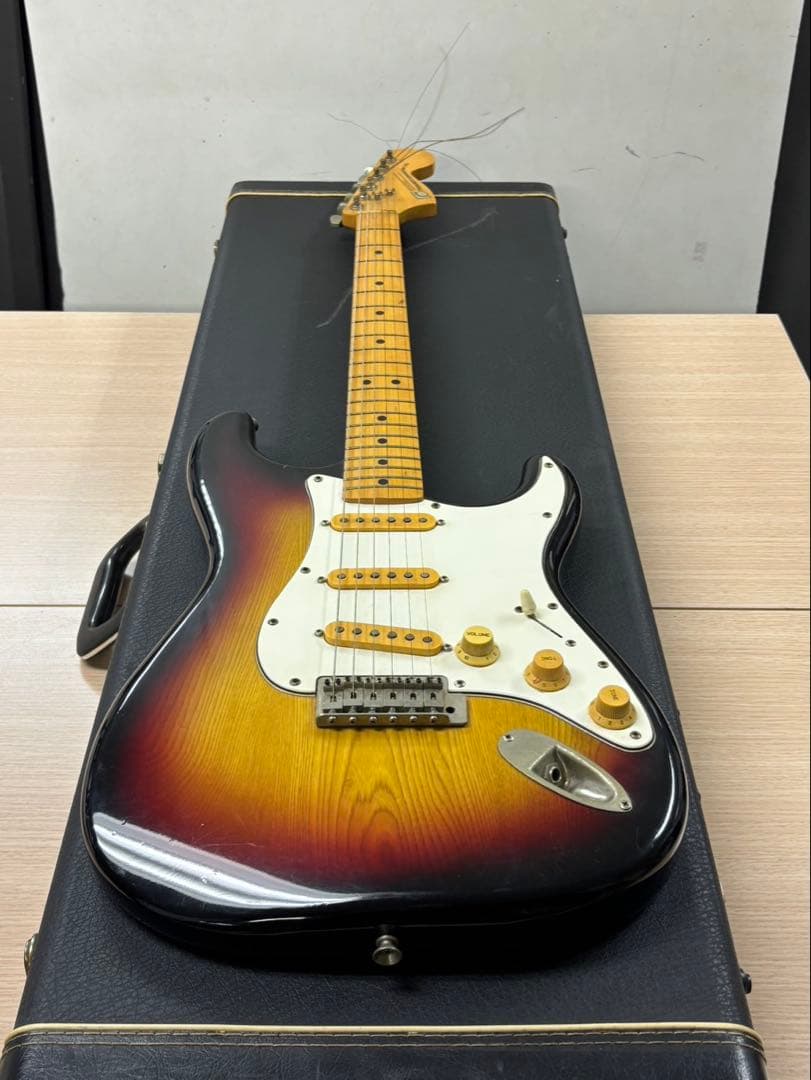 【週末限定】 希少 石ロゴFERNANDES ストラトタイプ ジャパンビンテージ