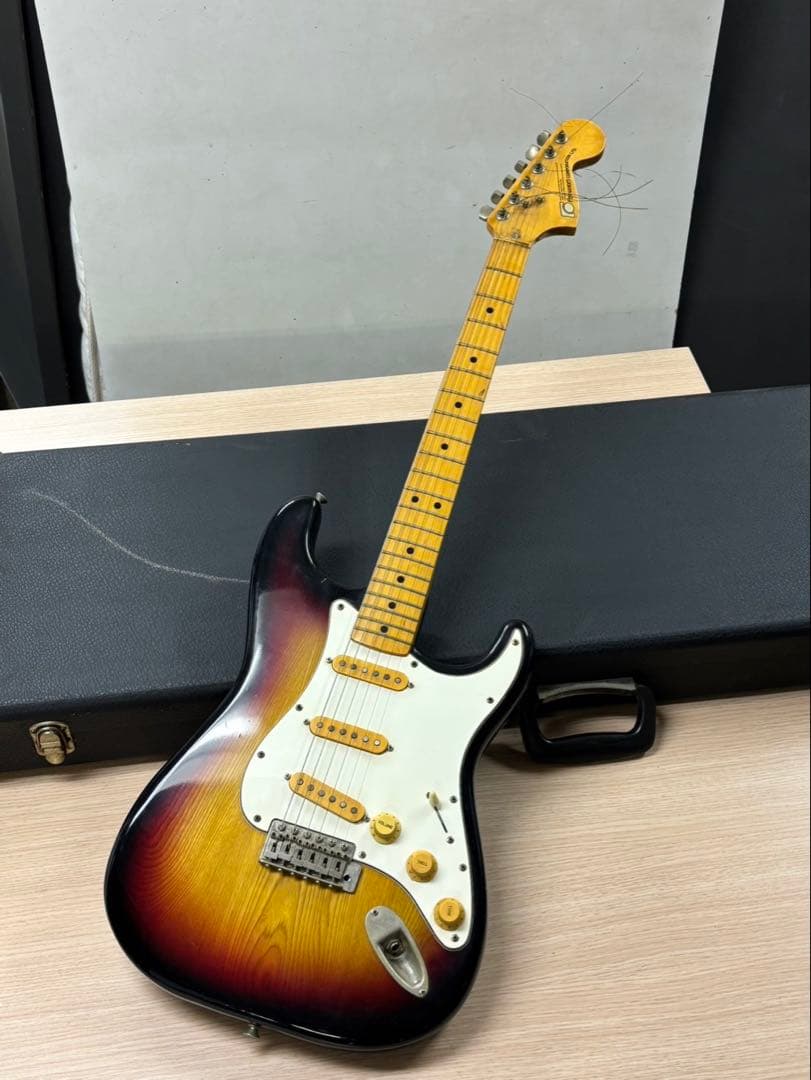 【週末限定】 希少 石ロゴFERNANDES ストラトタイプ ジャパンビンテージ