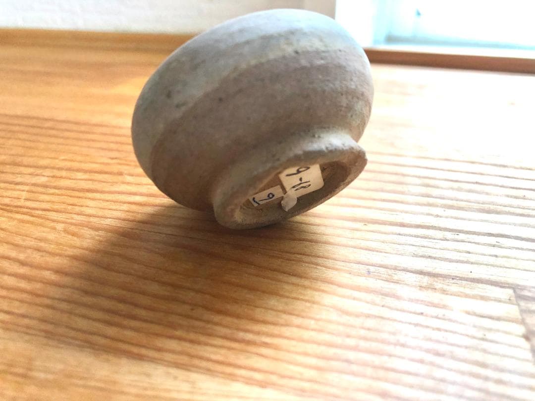 【タイ・骨董】宋胡録（スンコロク) 白灰 青磁 小壺（1301年~1600年