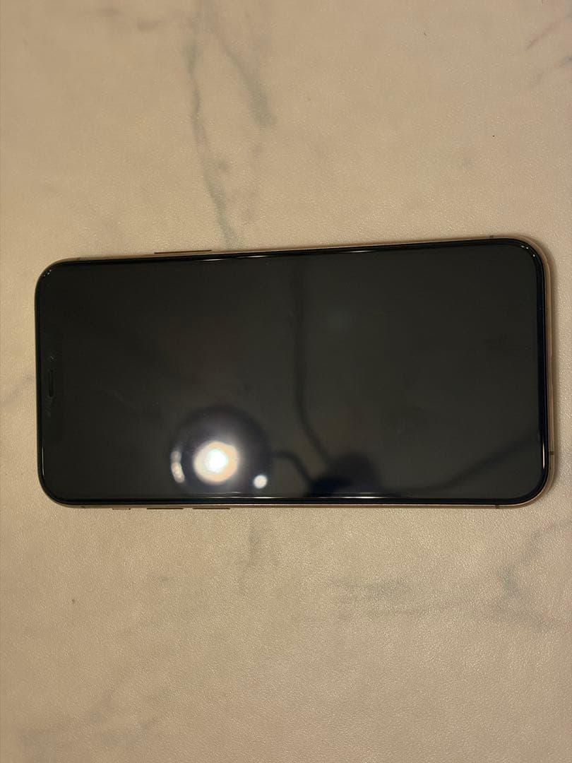 美品　Apple iPhone11Pro 256GB ゴールド