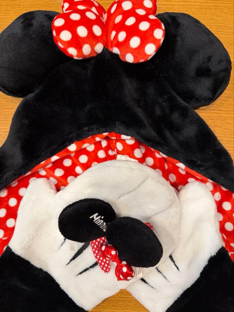 ミニーちゃん ファンキャップマフラーとヘアピンセット
