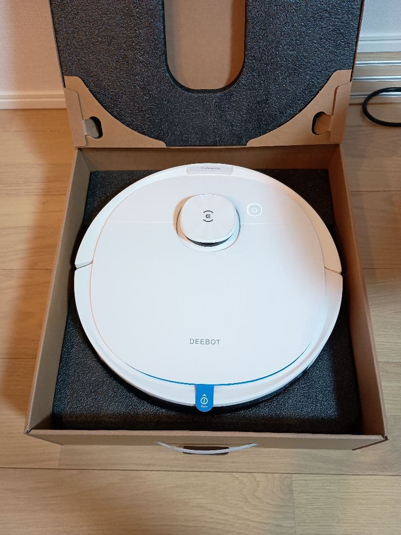 ECOVACS(エコバックス）DEEBOT N8+