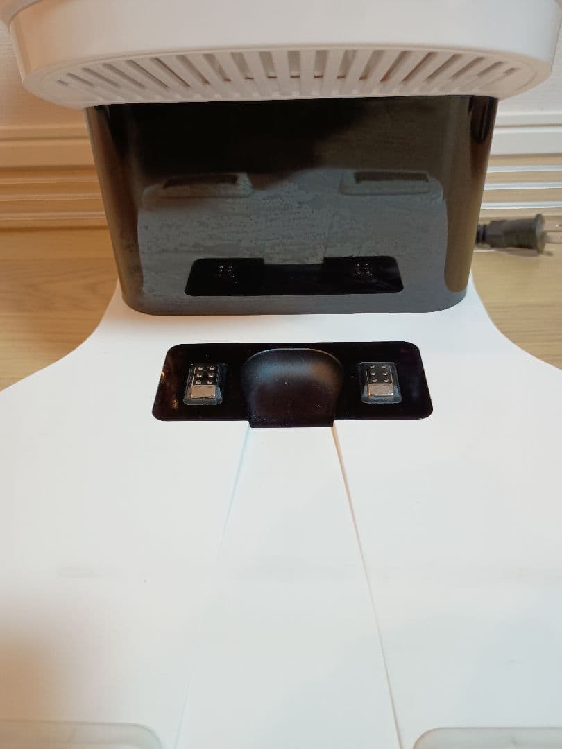 ECOVACS(エコバックス）DEEBOT N8+