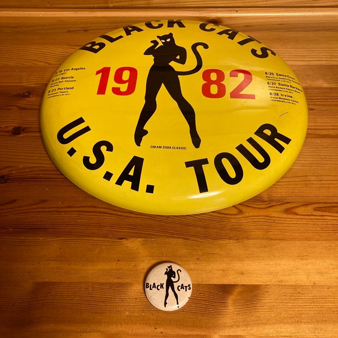 BLACK CATS 1982 U.S.A. ツアー丸型プレート&おまけバッジ付