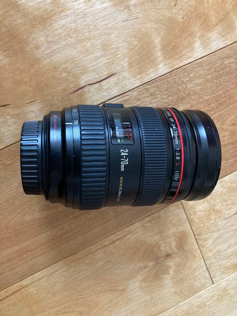 Canon EF 24-70mm f/2.8L USM ズームレンズ