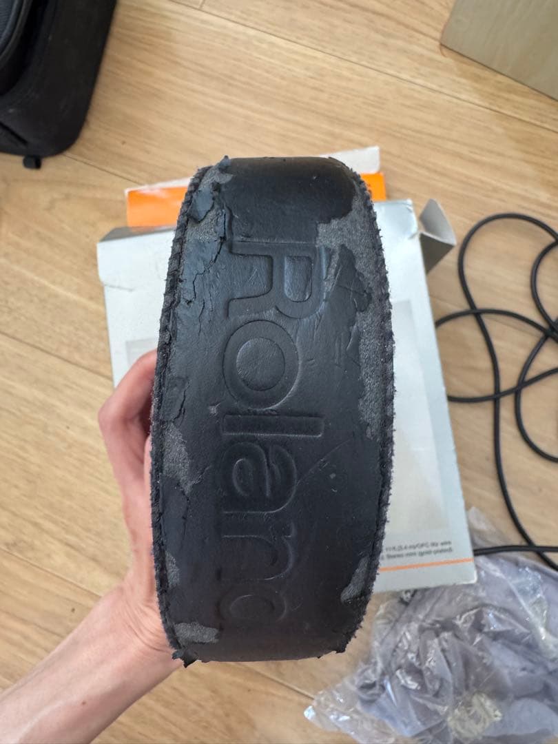 ローランドモニターヘッドホンRH-A30